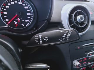 Audi A1 2016 1.0 TFSI Ultra S-Line Sportback  Navi_Led-thumb-61