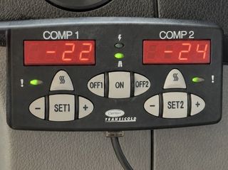 Ψυγείο Mercedes-Benz 2016 SPRINTER  516  ΜΕ ΧΩΡΙΣΜΑ-2 ΔΙΑΜΕΡΙΣΜΑΤΑ- ΕΩΣ -25-thumb-3