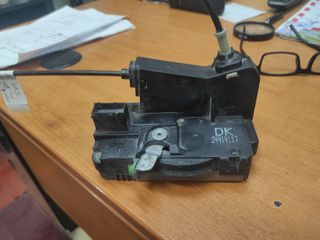 OPEL ASTRA 4-9 ZAFIRA 99-5 κλειδαριά ΕΜΠ δεξια 24414117