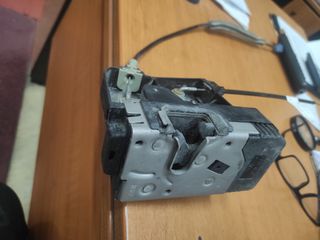 OPEL ASTRA 4-9 ZAFIRA 99-5 κλειδαριά ΕΜΠ δεξια 24414117-thumb-1