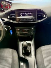 Peugeot 308 2016-thumb-7
