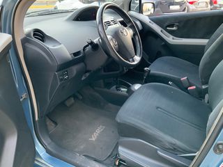 Toyota Yaris 2006 SOL-thumb-13