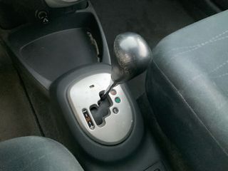 Toyota Yaris 2006 SOL-thumb-16