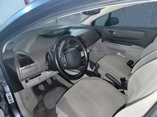 Citroen C4 2005-thumb-5