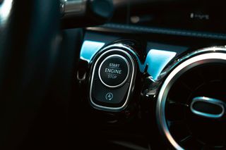 Mercedes-Benz A 200 2020-thumb-63