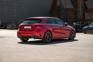 Mercedes-Benz A 200 2020-thumb-9