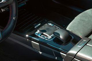 Mercedes-Benz A 200 2020-thumb-44