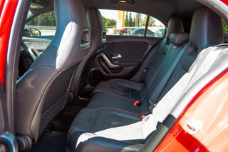 Mercedes-Benz A 200 2020-thumb-51