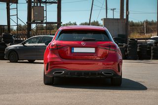 Mercedes-Benz A 200 2020-thumb-11