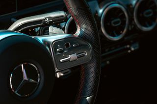 Mercedes-Benz A 200 2020-thumb-35