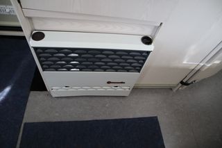 Knaus 1996 sudwind-thumb-17