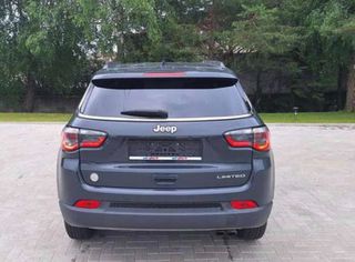 Jeep Compass 2017-thumb-10