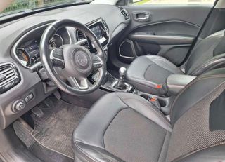 Jeep Compass 2017-thumb-13