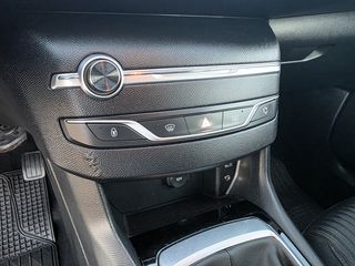 Peugeot 3008 2017 1.6 BLUEHDI 120HP-thumb-40