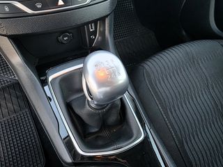 Peugeot 3008 2017 1.6 BLUEHDI 120HP-thumb-42