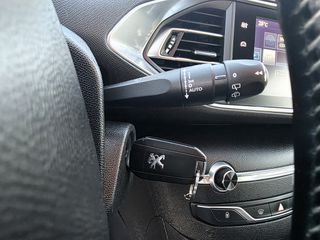 Peugeot 3008 2017 1.6 BLUEHDI 120HP-thumb-46