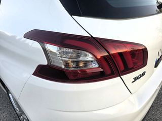 Peugeot 3008 2017 1.6 BLUEHDI 120HP-thumb-16
