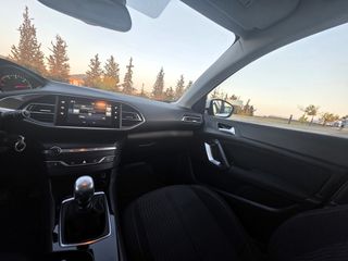 Peugeot 3008 2017 1.6 BLUEHDI 120HP-thumb-29