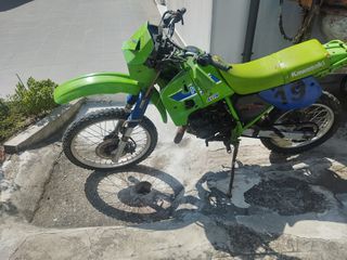 Kawasaki KMX 200 1987-thumb-6
