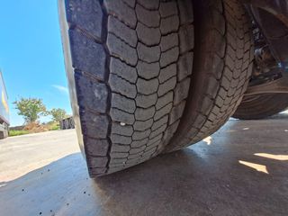 Volvo 2011 FH13 420-thumb-10