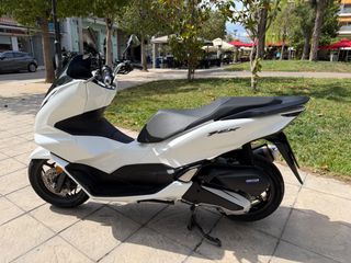 Honda PCX 125 2024-thumb-1