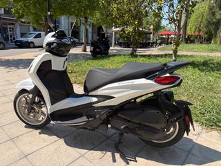 Piaggio Beverly 300i 2021 BEVERLY 300 HPE-thumb-1