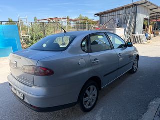 Seat Cordoba 2006-thumb-3