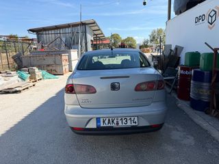 Seat Cordoba 2006-thumb-4