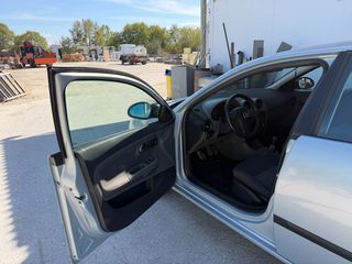 Seat Cordoba 2006-thumb-6