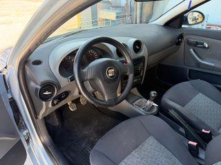 Seat Cordoba 2006-thumb-7