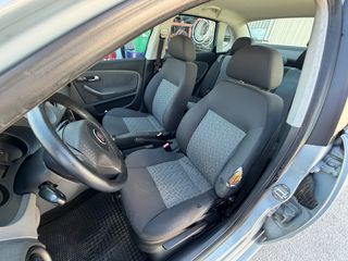 Seat Cordoba 2006-thumb-9
