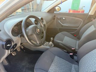 Seat Cordoba 2006-thumb-10