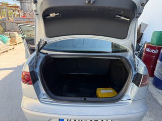 Seat Cordoba 2006-thumb-13