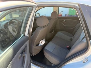 Seat Cordoba 2006-thumb-14