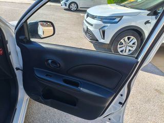 Nissan Micra 2012 1200-thumb-15