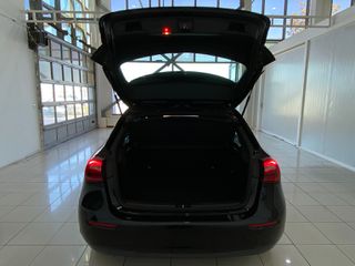 Mercedes-Benz A 180 2020 STYLE 1.3-thumb-11