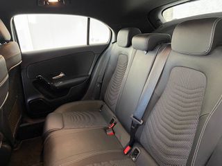 Mercedes-Benz A 180 2020 STYLE 1.3-thumb-15