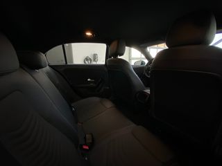 Mercedes-Benz A 180 2020 STYLE 1.3-thumb-16