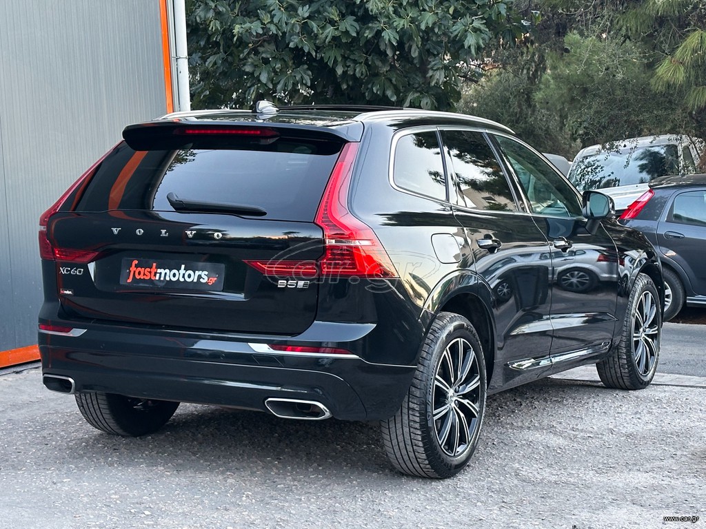Volvo XC 60 thumbnail 8