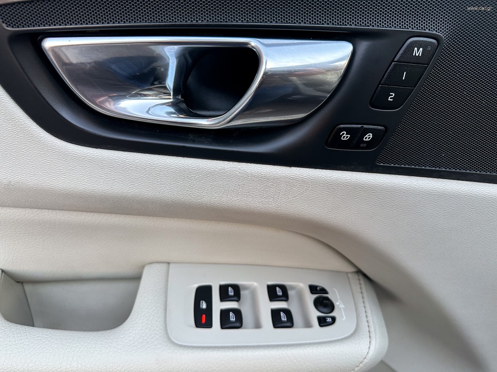 Volvo XC 60 thumbnail 20