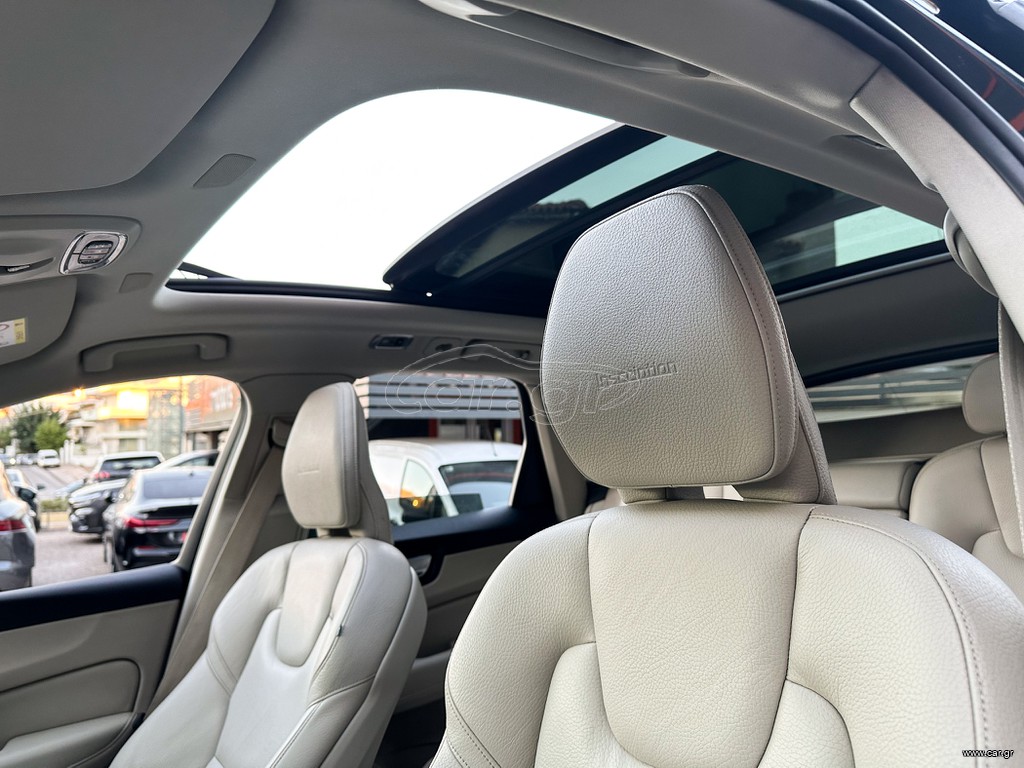 Volvo XC 60 thumbnail 23
