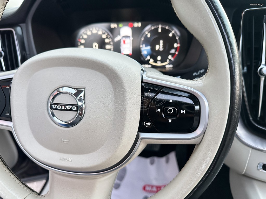 Volvo XC 60 thumbnail 25