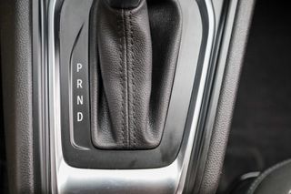 Renault Captur 2023 1.3 TCe 140hp EQUILIBRE PLUS EDC Hybrid MHEV-thumb-29