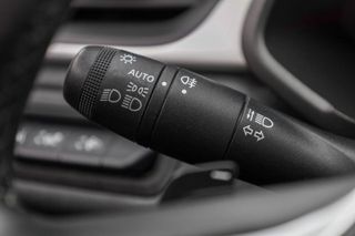 Renault Captur 2023 1.3 TCe 140hp EQUILIBRE PLUS EDC Hybrid MHEV-thumb-18