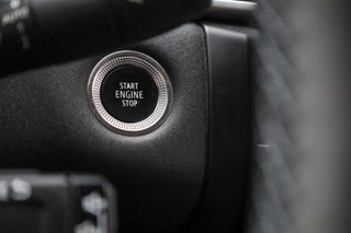 Renault Captur 2023 1.3 TCe 140hp EQUILIBRE PLUS EDC Hybrid MHEV-thumb-23