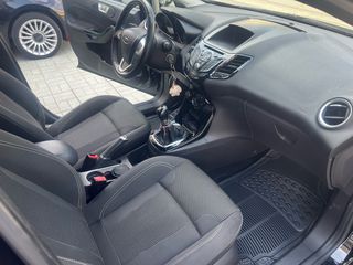 Ford Fiesta 2016 Titanium-thumb-15