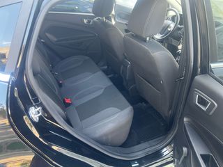 Ford Fiesta 2016 Titanium-thumb-21