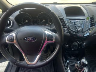 Ford Fiesta 2016 Titanium-thumb-22