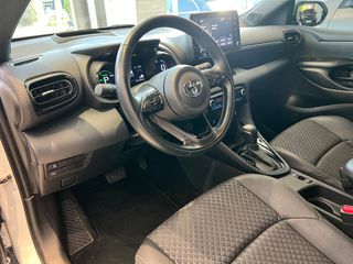 Toyota Yaris 2021 Premier Edition-thumb-14