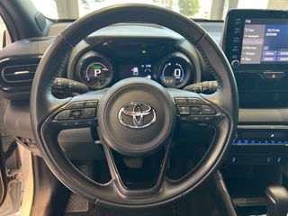 Toyota Yaris 2021 Premier Edition-thumb-22